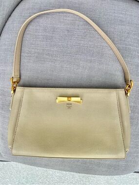 Rare MCM beige leather shoulder bag with bow